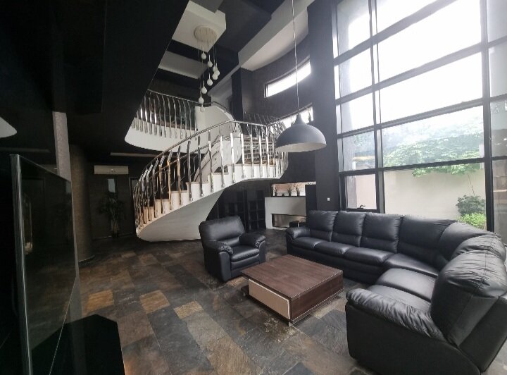 Colentina, Careffour, Dedeman.