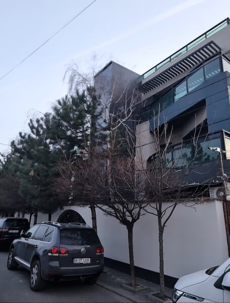 Colentina, Careffour, Dedeman.